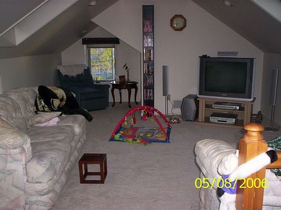 Upstairs Family Room