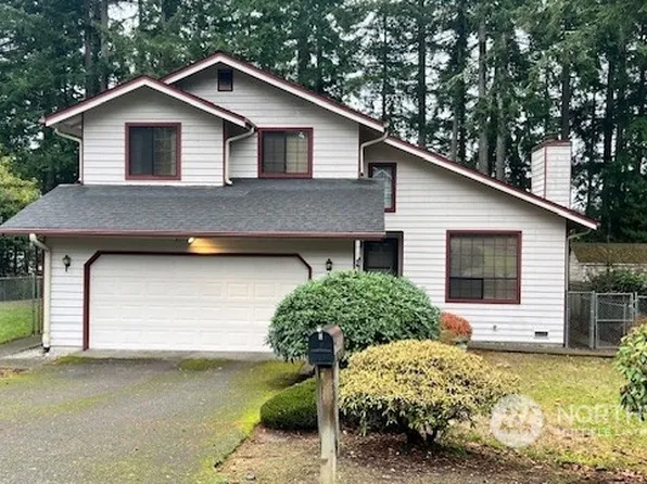 9236 Oneida Circle, Bremerton, WA 98311