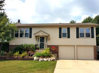 238 Winston Ln, Bloomingdale, IL
