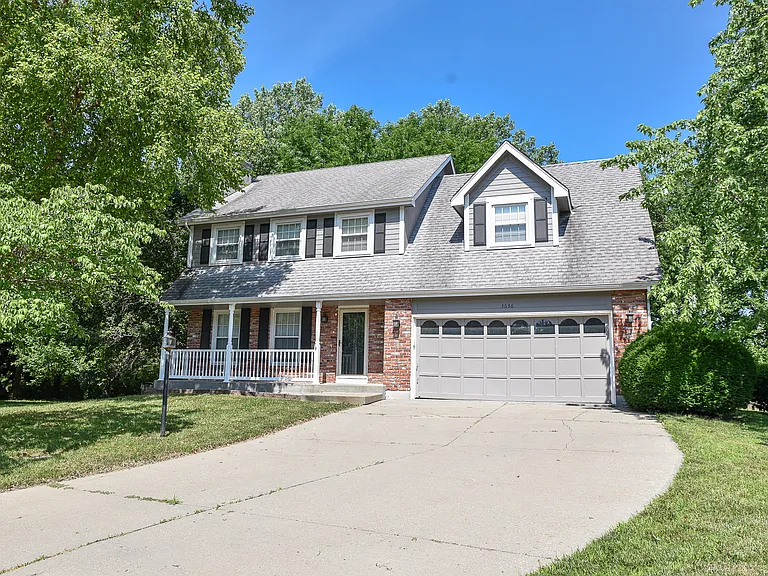 3636 Winchester Dr — Photo 1
