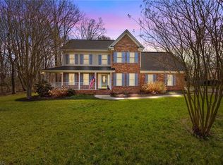 8092 Oak Creek Dr, Stokesdale, NC 27357