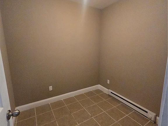 2nd image of 1135 E 4th St #1