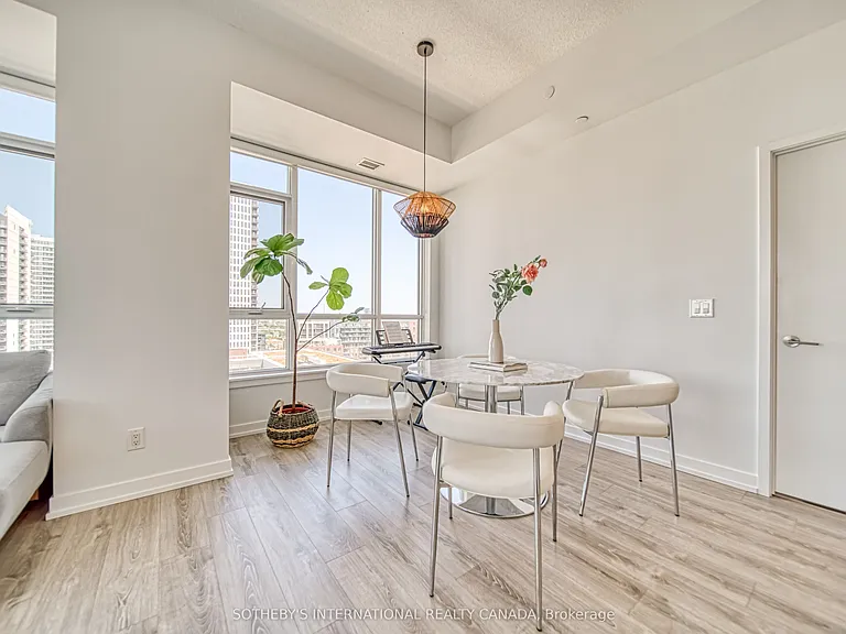 200 Sackville St #Penthouse 08 — Photo 10