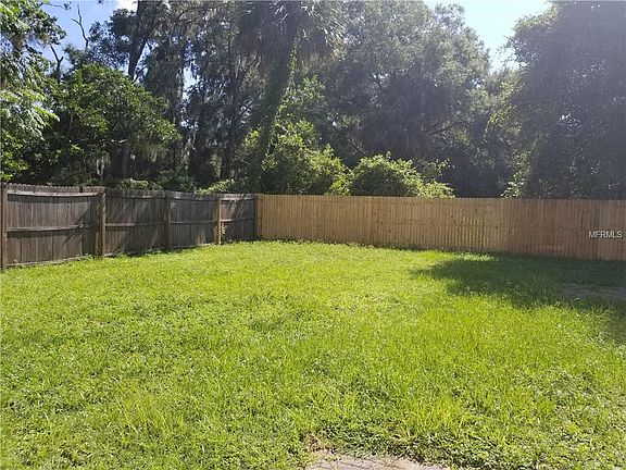 4th image of 1551 S Clara Ave