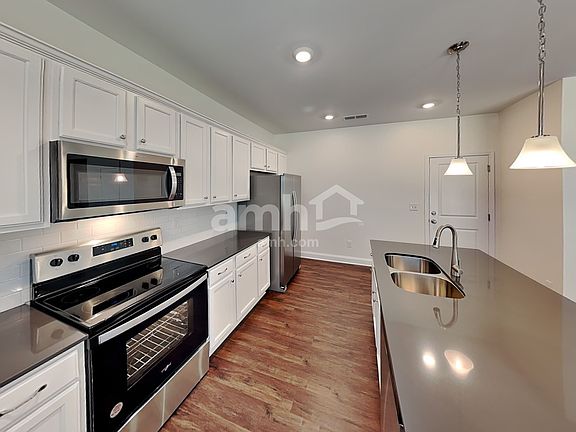 3rd image of 11021 Hazel Gardens Dr