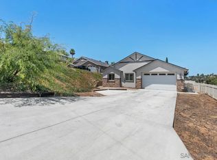 9220 Rickie Rd, Lakeside, CA 92040