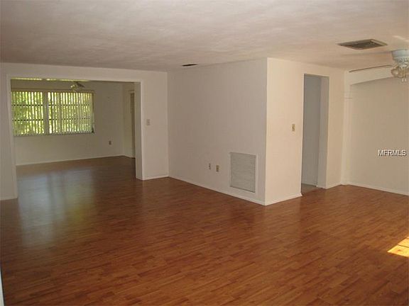3rd image of 12102 Bear Creek Ln