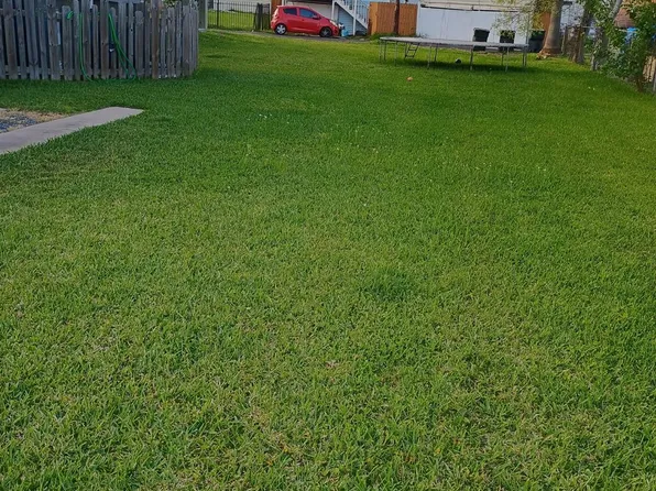 5016 1/2 Avenue M1/2, Galveston, TX 77551