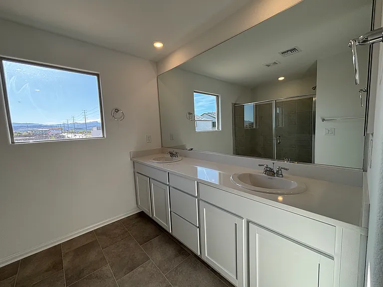 W Quail Ave — Photo 20