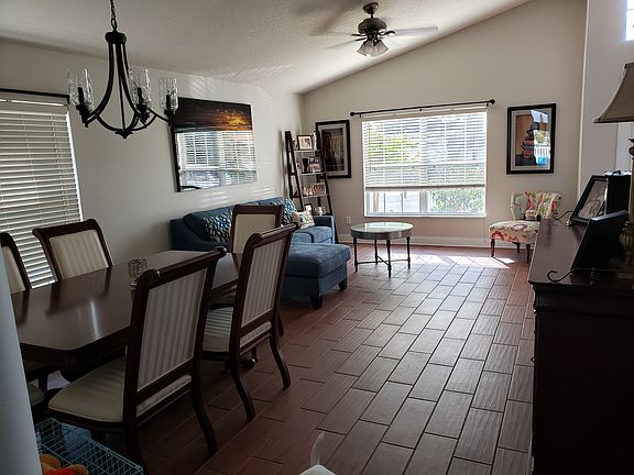 3rd image of 2477 Deer Creek Blvd