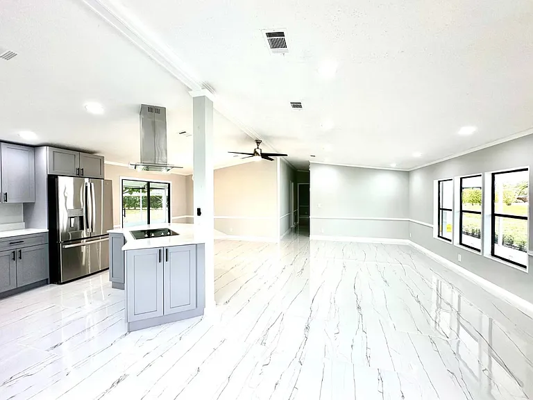 920 Sun Acres Ln — Photo 17