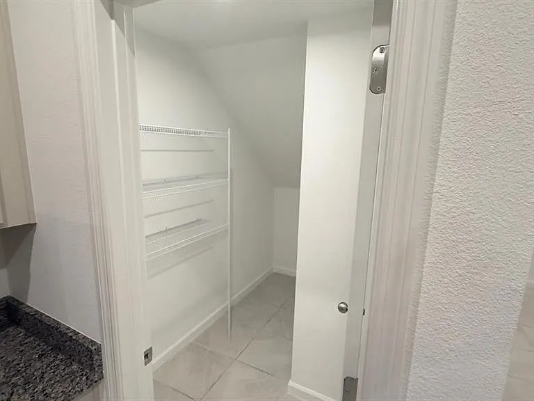 1183 Boardwalk Pl — Photo 11