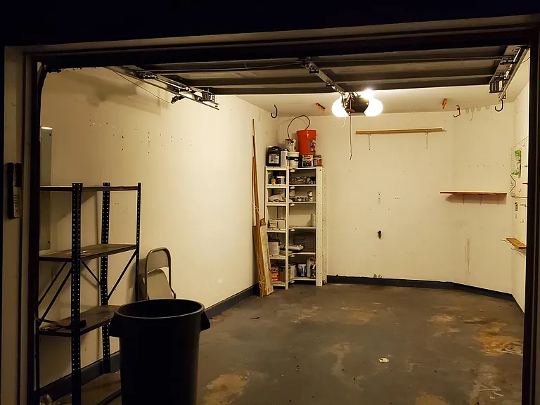 garage