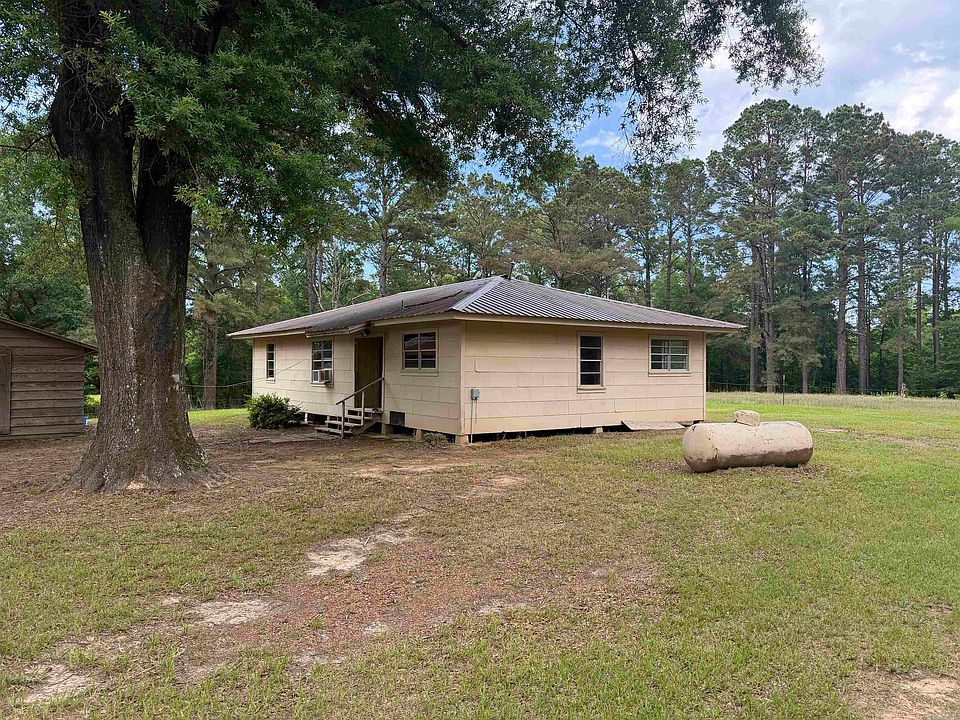 1st image of 406 Bradley Rd #69