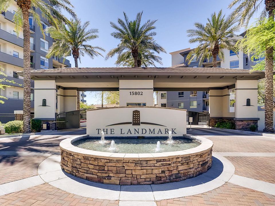 15802 N 71st Street Unit 205-large-028-2