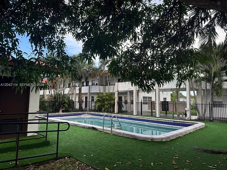 400 NW 65th Ave #202 — Photo 9