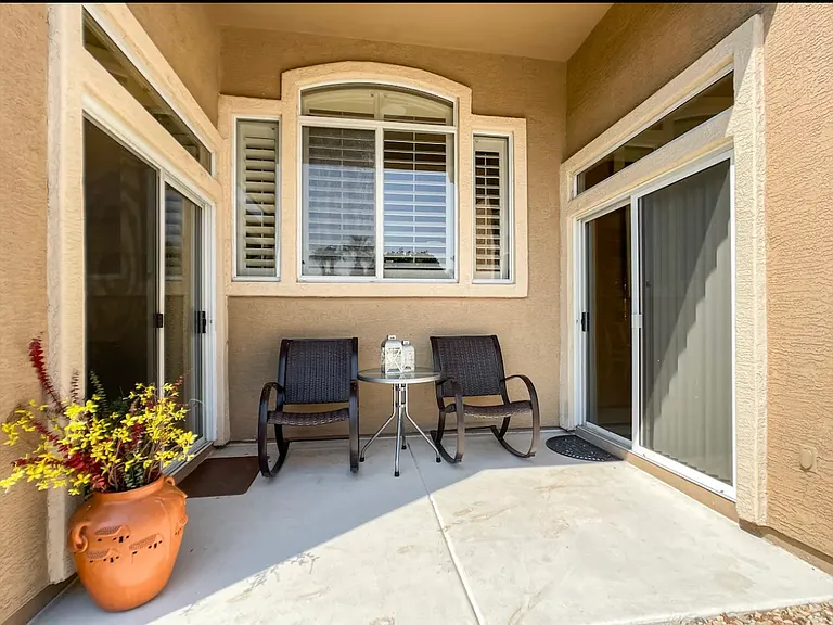 829 S Parkcrest St — Photo 24