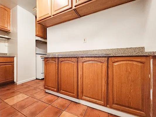 Rented by Sovereign Associates | media 26