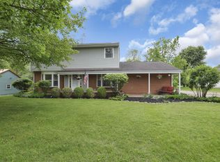 131 Donerail Dr SW, Pataskala, OH 43062