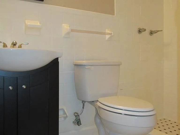 2284 Nunnelee Ave — Photo 3