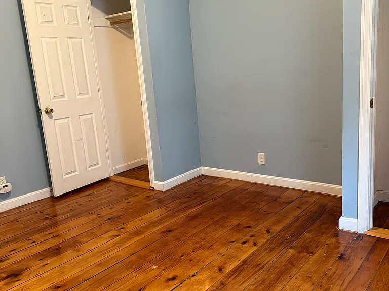 69 Catharine St #1 — Photo 15