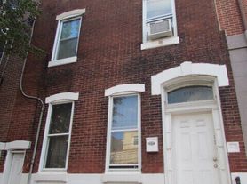 3005 Richmond St, Philadelphia, PA