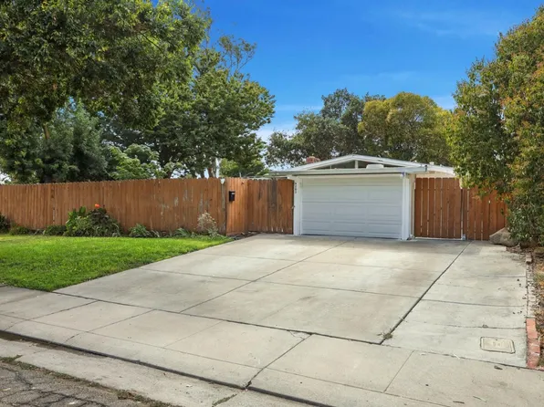 6203 N Alturas Ave, Stockton, CA 95207