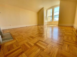 3870 24th St #B, San Francisco, CA 94114