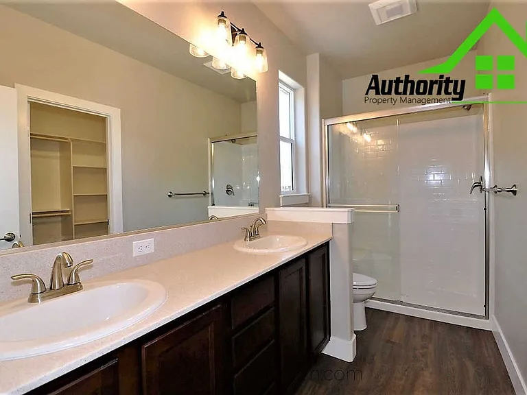 20231 Ballentine Dr — Photo 22