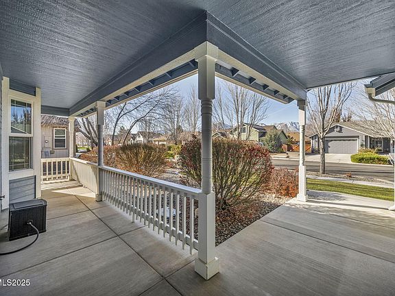 4th image of 1379 Branden Ln