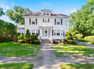 148 Trent St, Woonsocket, RI 02895