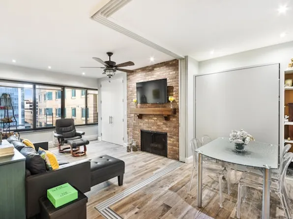 529 West 42nd Street image 1 of 6