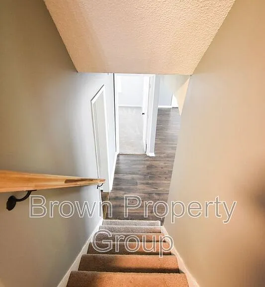1733 Swann St — Photo 18