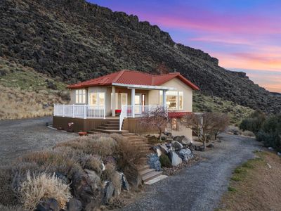 382 River Rd, Bliss, ID, 83314