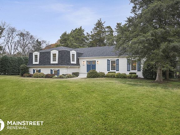 2nd image of 4401 Montibello Dr