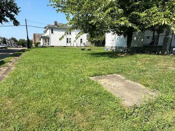 903 Bertha Ave, Portsmouth, OH 45662