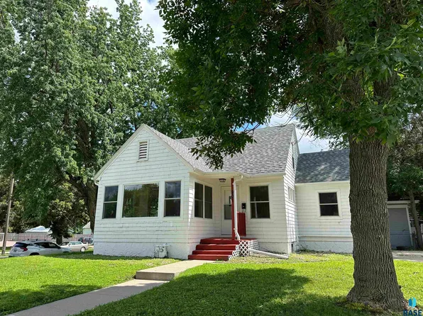 901 W 26th St, Sioux Falls, SD 57105
