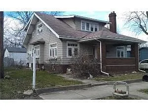 721 N Perkins St photo 1