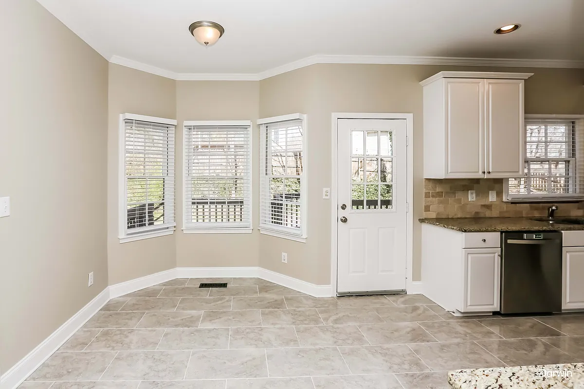 Building Photo - 1613 Russet Crest Cir