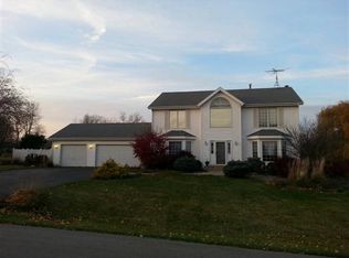 5260 Silver Dawn Ln, Rockford, IL 61109