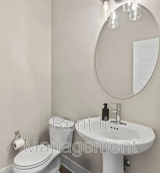 6910 Stony Point Dr — Photo 26