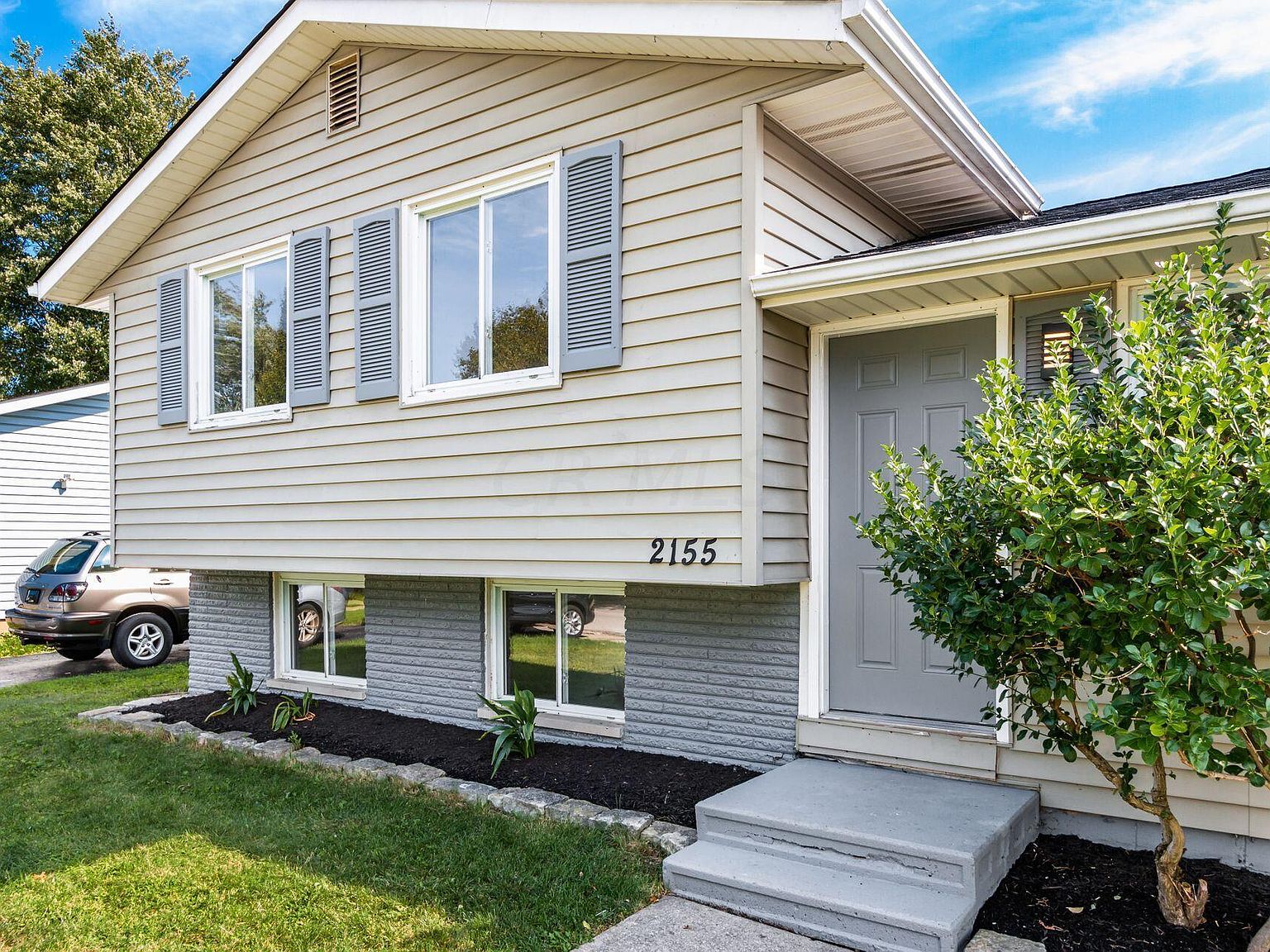 2155 Brookfield Rd, Columbus, OH 43229 MLS 223027785 Zillow