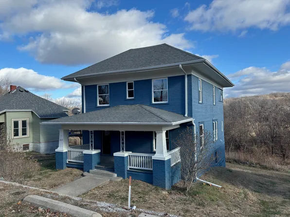 1017 5th St, Peru, NE 68421