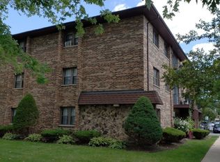 10425 Mason Ave #2A, Oak Lawn, IL 60453