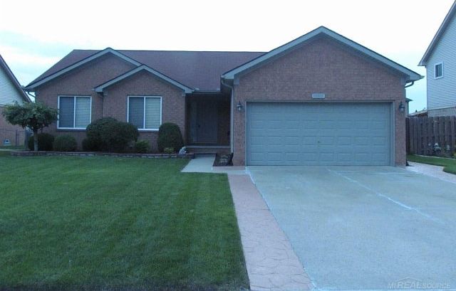 1st image of 52817 Muirfield Dr