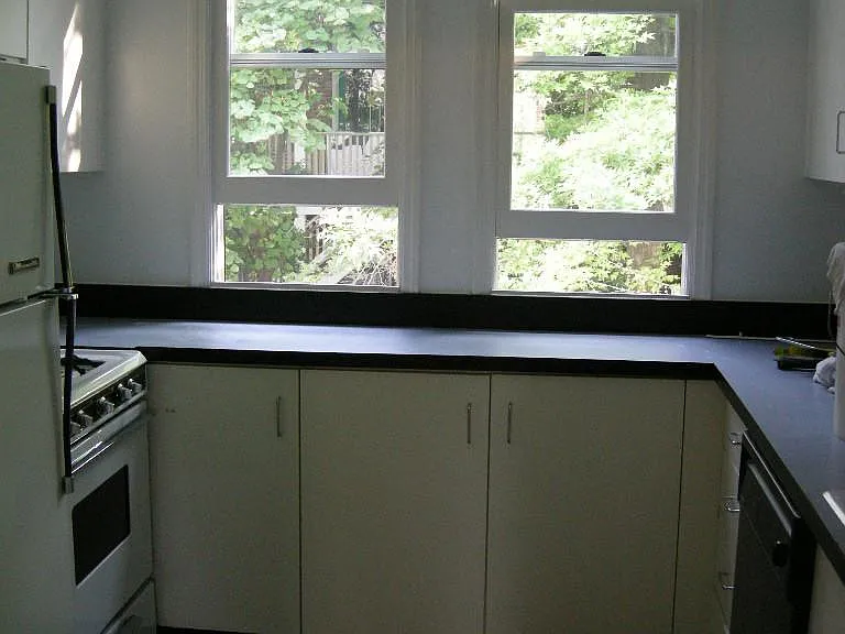 1910 Cherokee St — Photo 5