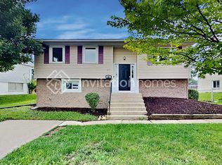593 Belmont Dr, Romeoville, IL 60446