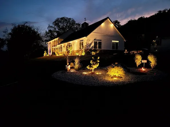 131 Seanor Church Rd, Ruffs Dale, PA 15679