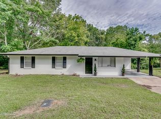 667 Queen Cir, Jackson, MS 39209