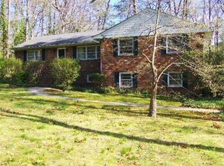 8314 W Weyburn Rd, Richmond, VA 23235